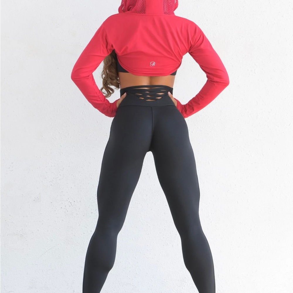 Bombshell Sportswear sexy back leggings